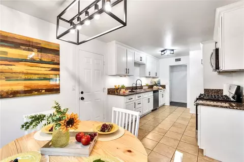 Kitchen - 9160 Garden St, Rancho Cucamonga, CA 91701 photo 4 of 5