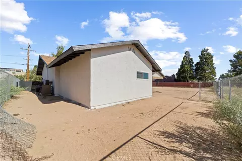 Exterior - 16849 Mission, Hesperia, CA 92345 photo 8 of 10
