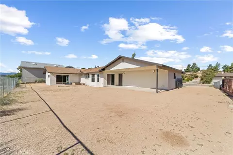 Exterior - 16849 Mission, Hesperia, CA 92345 photo 6 of 10