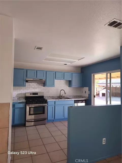 Kitchen - 15333 Ross, Adelanto, CA 92301 photo 1 of 3