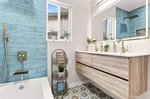 Bath - 1339 W 11th, Upland, CA 91786 photo 3 of 4