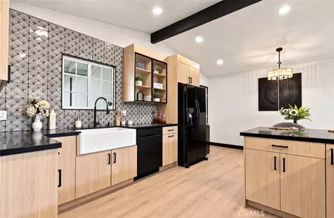Kitchen - 1339 W 11th, Upland, CA 91786 photo 11 of 12