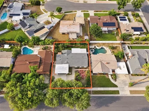 View/Area - 1339 W 11th, Upland, CA 91786 photo 7 of 8