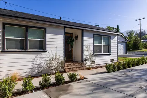 12188 Douglas, Yucaipa, CA 92399 photo 2