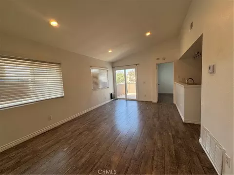 Living - 3633 Country Oaks Loop #D, Ontario, CA 91761 photo 2 of 3