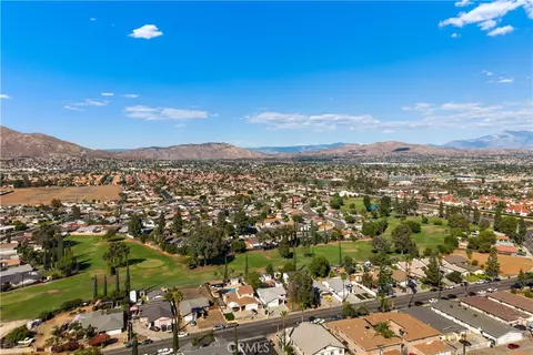 View/Area - 22780 Bay, Moreno Valley, CA 92553 photo 5 of 6