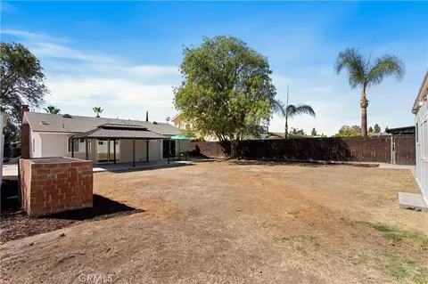 Exterior - 22780 Bay, Moreno Valley, CA 92553 photo 10 of 12