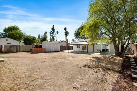 Exterior - 22780 Bay, Moreno Valley, CA 92553 photo 11 of 12