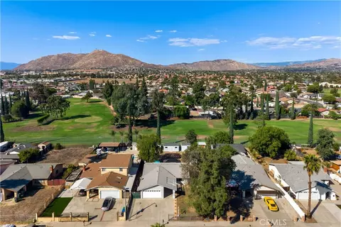View/Area - 22780 Bay, Moreno Valley, CA 92553 photo 5 of 5