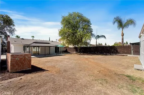 Exterior - 22780 Bay, Moreno Valley, CA 92553 photo 10 of 12