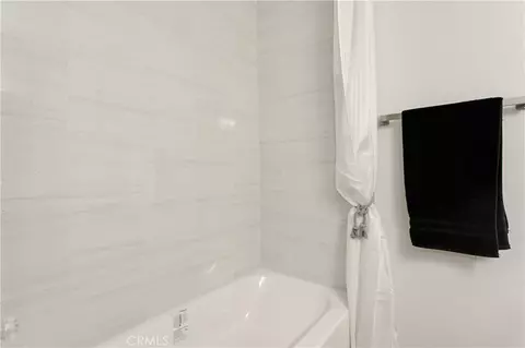 Bath - 22780 Bay, Moreno Valley, CA 92553 photo 2 of 4