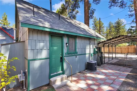 Other - 1038 Robin Ln, Wrightwood, CA 92397 photo 6 of 9