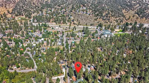 View/Area - 1038 Robin Ln, Wrightwood, CA 92397 photo 3 of 3