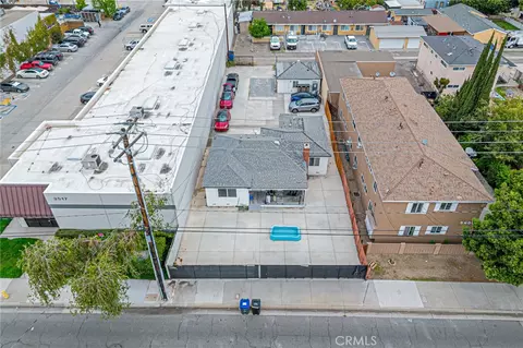 View/Area - 3515 W Commonwealth, Fullerton, CA 92833 photo 3 of 5