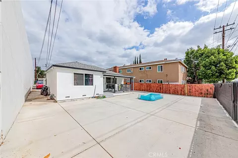 Exterior - 3515 W Commonwealth, Fullerton, CA 92833 photo 2 of 7