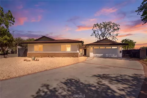 577 Bishop Pl, Claremont, CA 91711