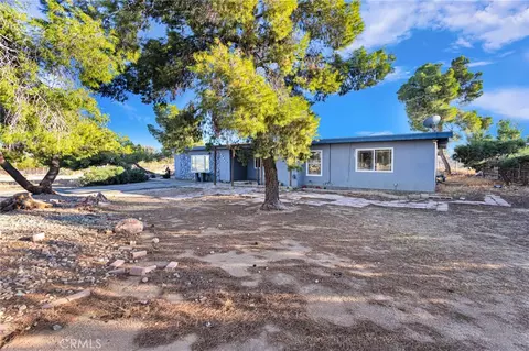 Exterior - 17047 Eucalyptus St, Hesperia, CA 92345 photo 3 of 9