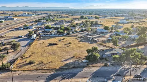 View/Area - 17047 Eucalyptus St, Hesperia, CA 92345 photo 7 of 8