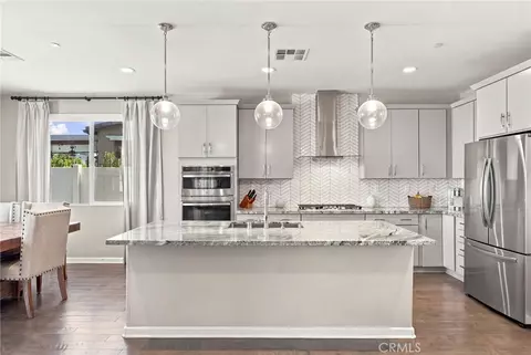 Kitchen - 24524 Division, Menifee, CA 92584 photo 4 of 4