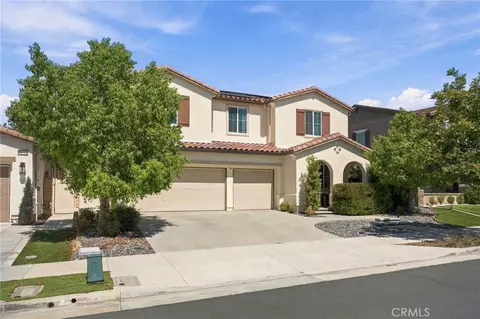 Exterior - 24524 Division, Menifee, CA 92584 photo 4 of 14