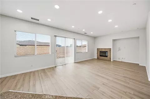 Living - 36458 50th E, Palmdale, CA 93552 photo 1 of 5