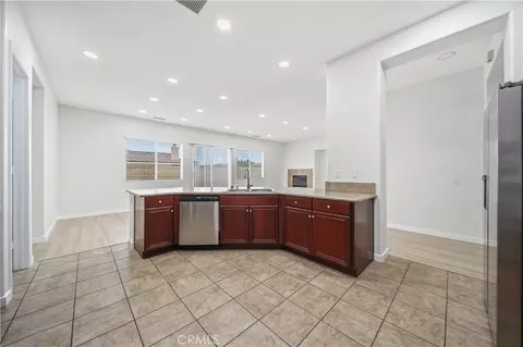 Entry Way - 36458 50th E, Palmdale, CA 93552 photo 4 of 7