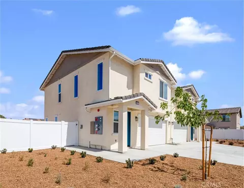 Exterior - 5853 Persepolis Ct, Riverside, CA 92505 photo 8 of 9