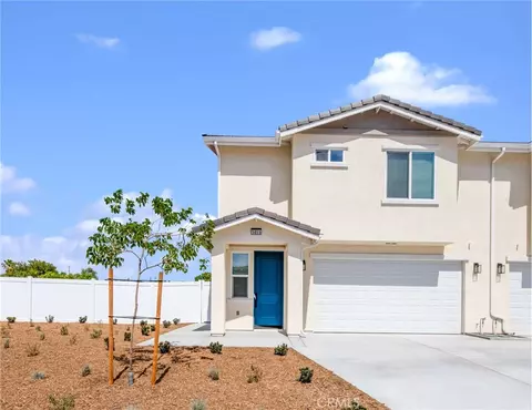 Exterior - 5853 Persepolis Ct, Riverside, CA 92505 photo 5 of 9