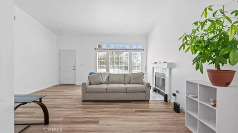 Living - 2113 Lightcap, Lancaster, CA 93535 photo 2 of 2