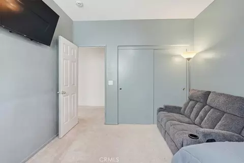 Bedroom - 12921 Newport, Hesperia, CA 92344 photo 2 of 3