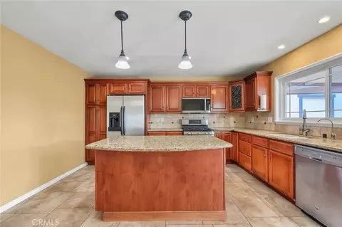 Kitchen - 10441 Balsa, Rancho Cucamonga, CA 91730 photo 5 of 10