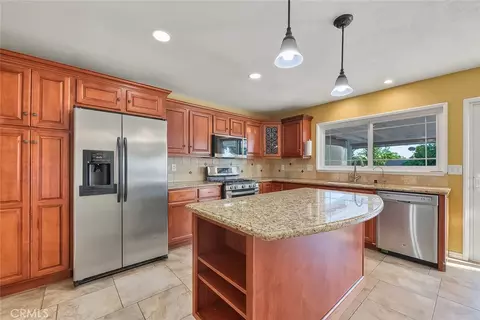 Kitchen - 10441 Balsa, Rancho Cucamonga, CA 91730 photo 6 of 10