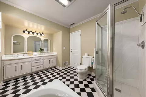 Bath - 835 Murietta Dr, Arcadia, CA 91007 photo 3 of 4