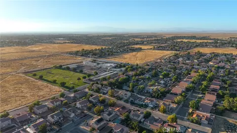 View/Area - 2715 E Avenue J6, Lancaster, CA 93535 photo 5 of 8