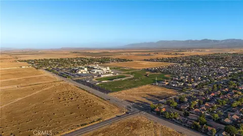 View/Area - 2715 E Avenue J6, Lancaster, CA 93535 photo 8 of 8