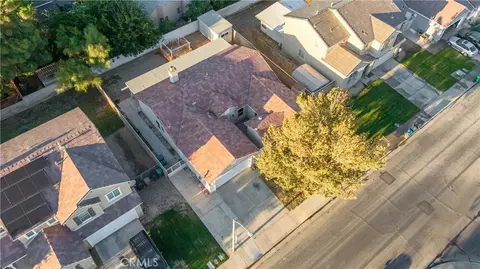 View/Area - 2715 E Avenue J6, Lancaster, CA 93535 photo 3 of 8