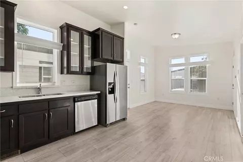 8250 Lankershim Blvd #SPACE 185, North Hollywood, CA 91605