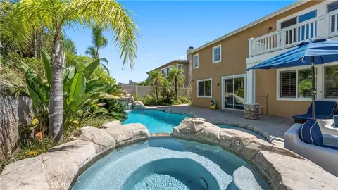 Exterior - 12404 N Green Tree Dr, Rancho Cucamonga, CA 91739 photo 4 of 7