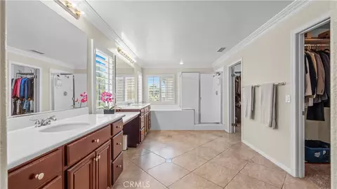 Entry Way - 12404 N Green Tree Dr, Rancho Cucamonga, CA 91739 photo 12 of 13
