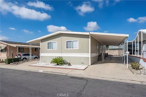929 E Foothill Blvd #31, Upland, CA 91786 photo 2