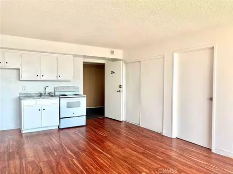 Living - 1970 7th, Riverside, CA 92507 photo 4 of 4