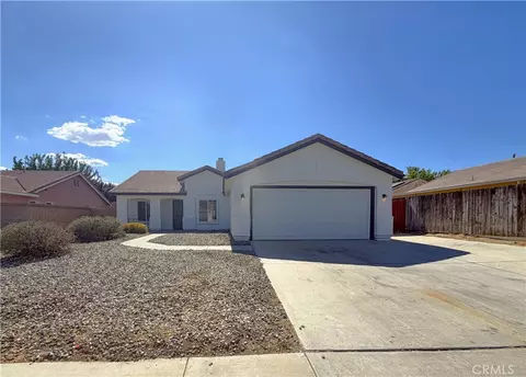 Exterior - 6152 W Avenue J5, Lancaster, CA 93536 photo 2 of 3