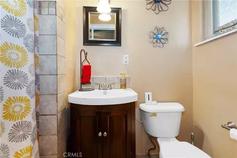 Bath - 8829 California, Riverside, CA 92503 photo 2 of 2