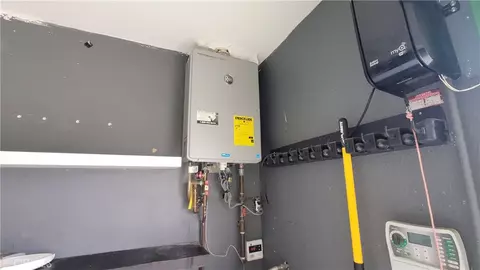 Other - 356 E Cumberland, Upland, CA 91786 photo 16 of 19