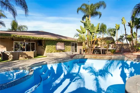Exterior - 356 E Cumberland, Upland, CA 91786 photo 4 of 23