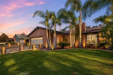 Exterior - 356 E Cumberland, Upland, CA 91786 photo 5 of 23