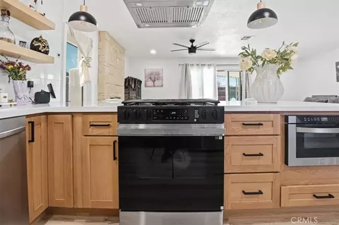 Kitchen - 9416 Emerald, Fontana, CA 92335 photo 3 of 4