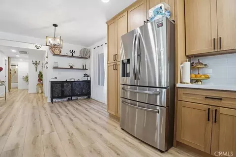 Entry Way - 9416 Emerald, Fontana, CA 92335 photo 2 of 4