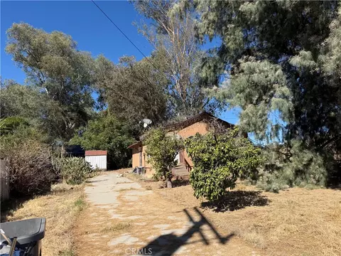 Exterior - 775 Park, Banning, CA 92220 photo 3 of 8