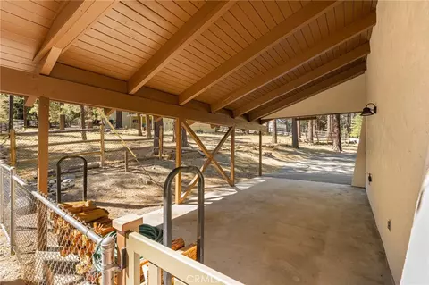 Exterior - 5809 Pine St, Wrightwood, CA 92397 photo 12 of 23